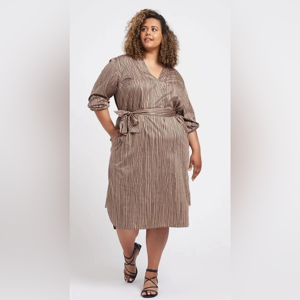 Universal Standard gold and black stripe dress!